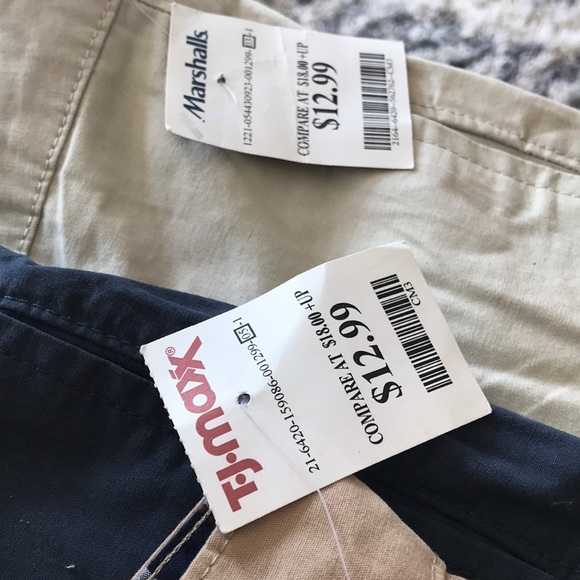 Shorts - Picture 13 of 13